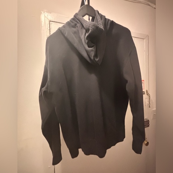 School of Visual Arts NYC Black Hoodie. Size Medium. - Picture 3 of 4